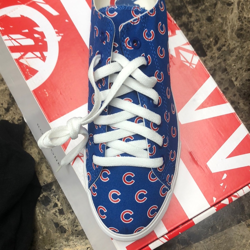 Men’s Chicago Cubs Sneakers